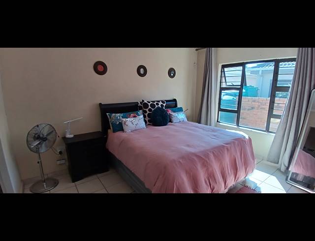 3 BEDROOM TOWNHOUSE FOR SALE IN MARELDEN